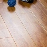 Что лучше ламинат или линолеум?